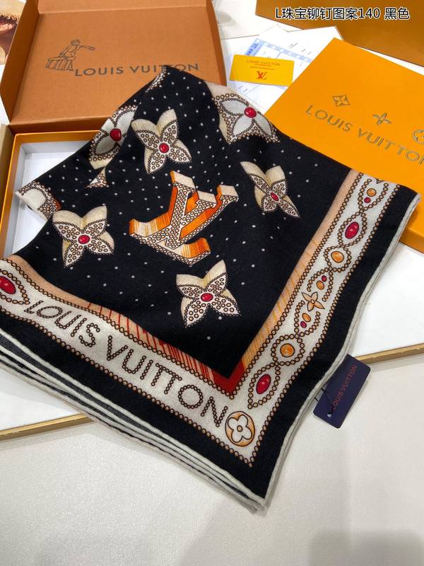 Louis Vuitton Scarf LVC00607